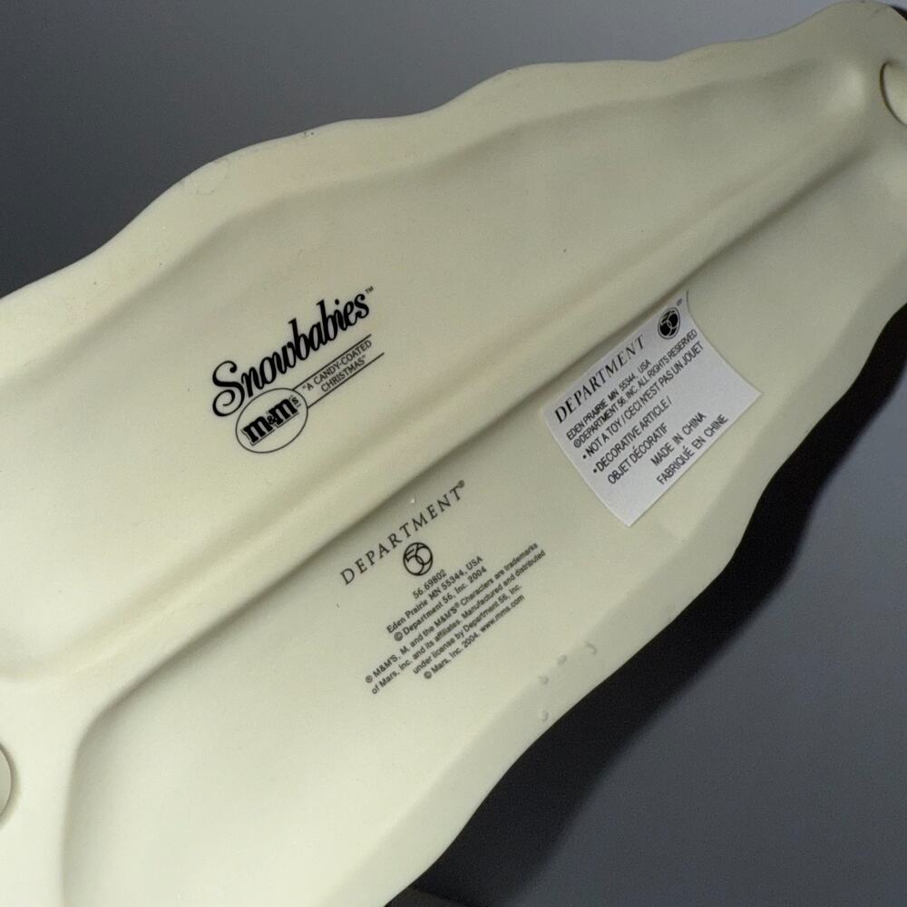 Department 56 Snowbabies M&M's "A Candy-Coated Christmas" - The Guest Collection - Picture 11 of 11